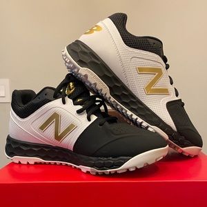 New Balance Women's Turf Softball Cleats